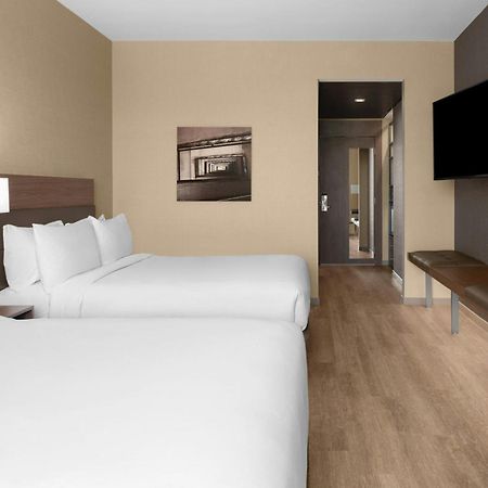 Ac Hotel By Marriott Clearwater Beach Extérieur photo