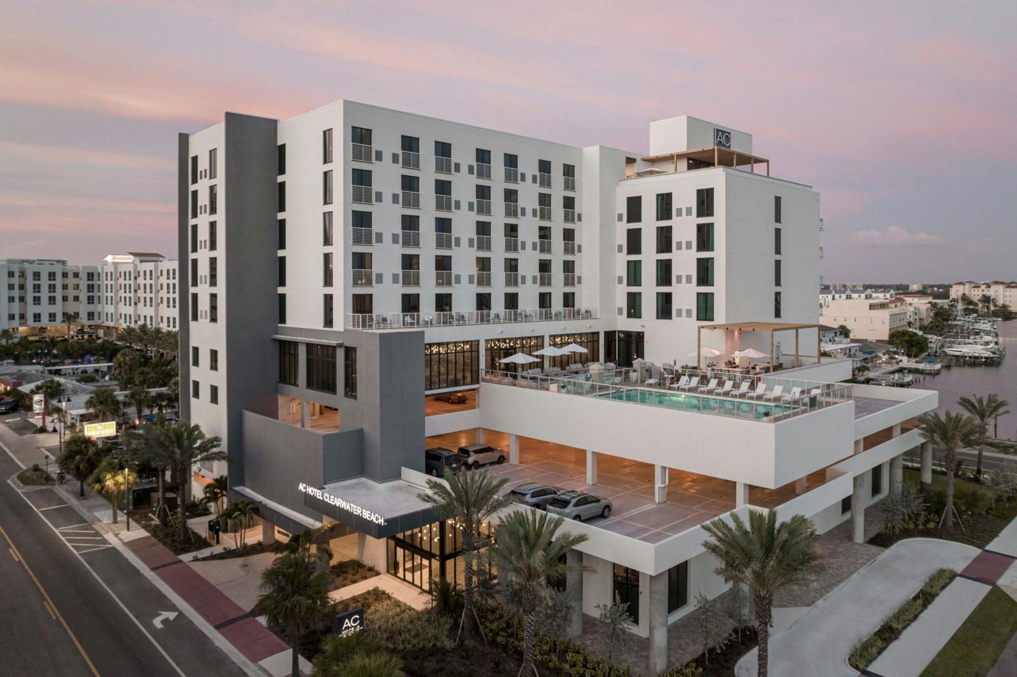 Ac Hotel By Marriott Clearwater Beach Extérieur photo