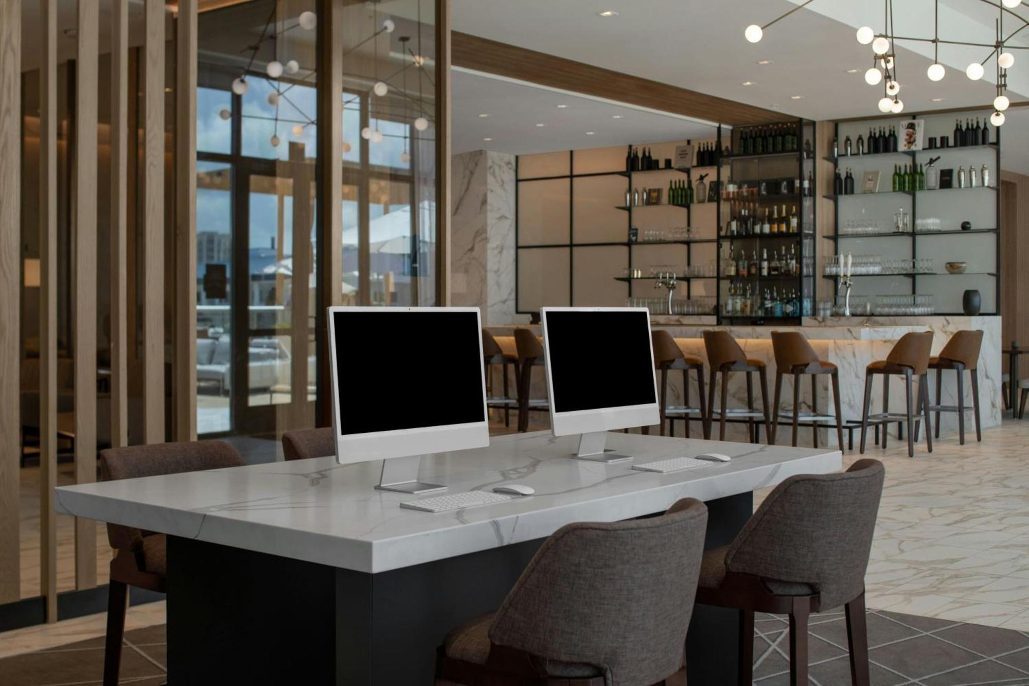 Ac Hotel By Marriott Clearwater Beach Extérieur photo