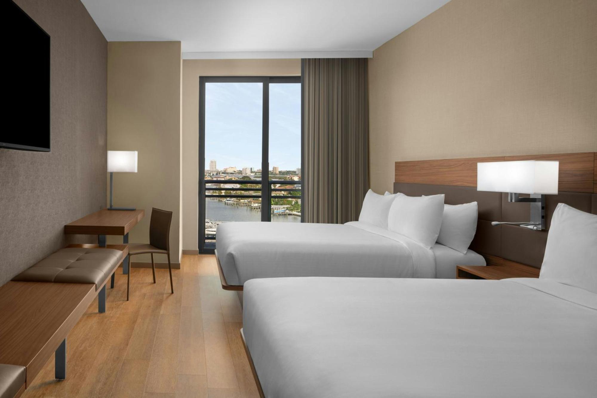 Ac Hotel By Marriott Clearwater Beach Extérieur photo