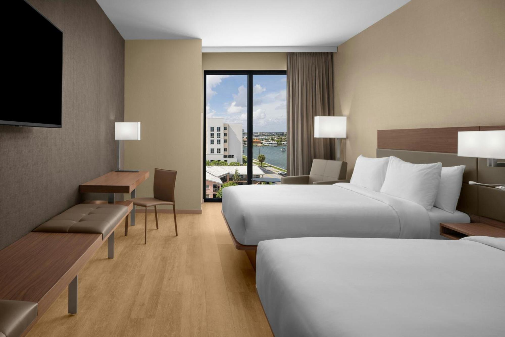 Ac Hotel By Marriott Clearwater Beach Extérieur photo