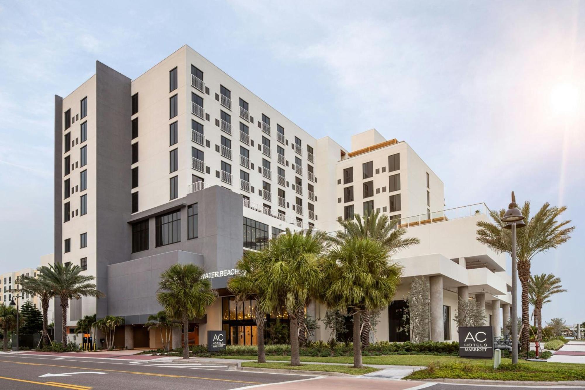 Ac Hotel By Marriott Clearwater Beach Extérieur photo
